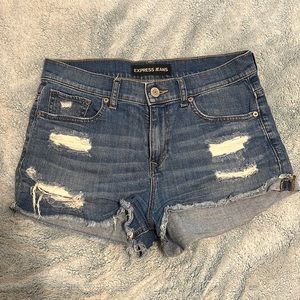 Express Jean shorts distressed size 8